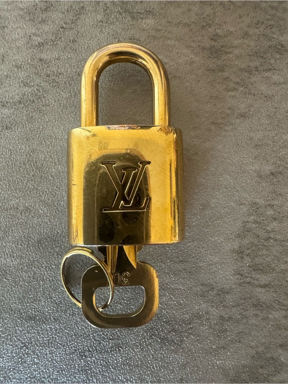 Louis Vuitton Gold Padlock with Key Set #301